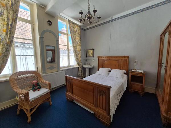 Maison à vendre 9 pièces 140m² Aire-sur-la-Lys (62120)