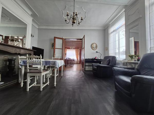 Maison à vendre 9 pièces 140m² Aire-sur-la-Lys (62120)