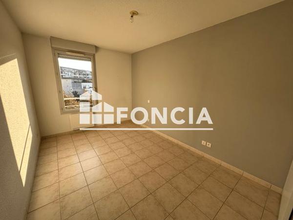 Location Appartement 3 pièces 63.1 m² - 10 Avenue de Saint Pierre, Rodez 12000