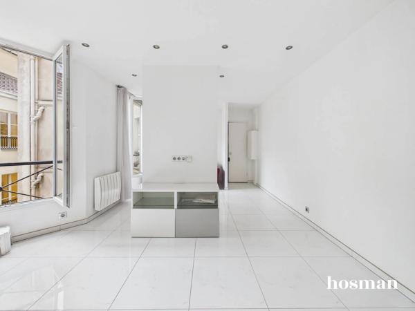 Beau 1/2 pièces de 32 m² - Très calme sur cour - Rue du Faubourg Saint-Martin