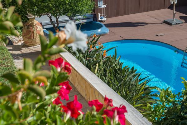 Vente Villa de luxe Cap-d'Ail 5 Pièces 150 m²