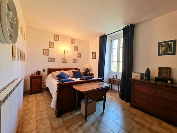 Maison de charme sur plus de 4 hectares entre St-Ambroix et Bessèges