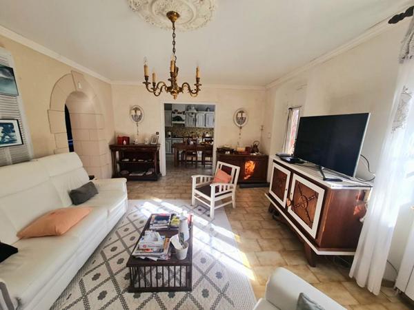 Maison de charme sur plus de 4 hectares entre St-Ambroix et Bessèges