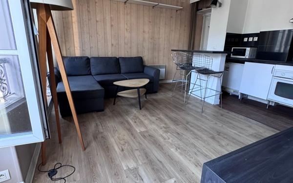 Appartement à vendre    2 pièces • 33,76 m2 Levallois-Perret