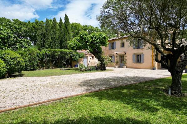 Vente Maison de luxe Uzès 5 Pièces 118 m²