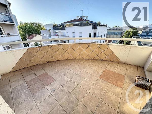 Appartement F4 à vendre  4 pièces - 95,21 m2 LYON - 69003