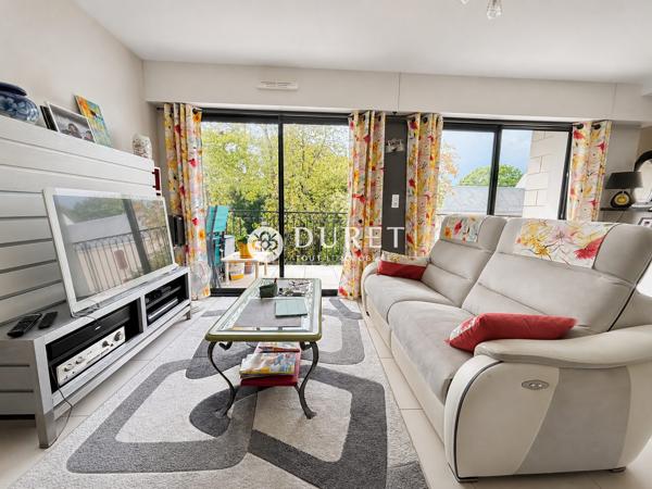 Appartement T3 de standing avec ascenseur, balcon et garage en hyper-centre de Challans