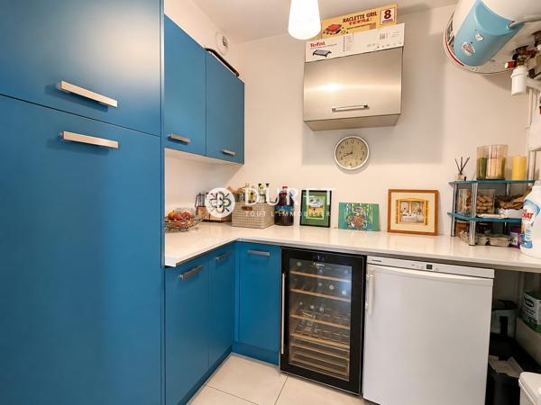 Appartement T3 de standing avec ascenseur, balcon et garage en hyper-centre de Challans
