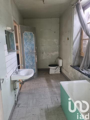 Maison de village 4 pièces de 90 m² à Raucourt-et-Flaba (08450)