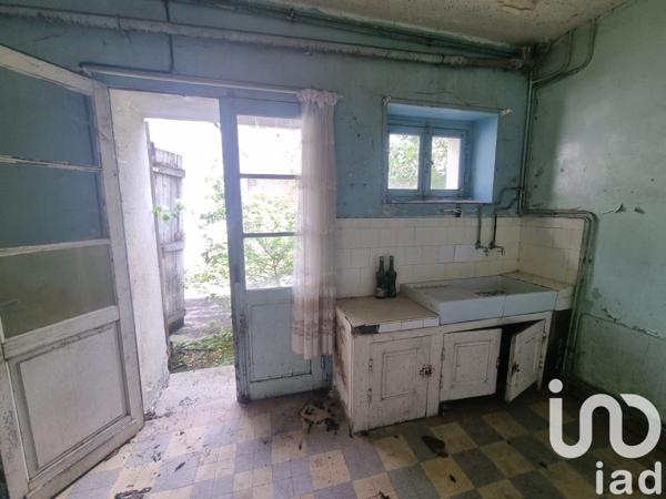 Maison de village 4 pièces de 90 m² à Raucourt-et-Flaba (08450)