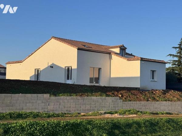 ECHIRE, pavillon de 149 m² 