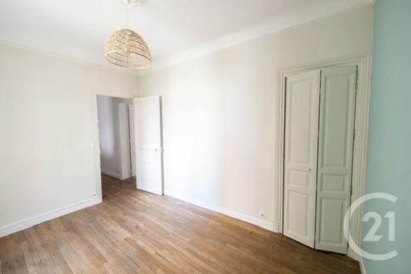 Appartement F3 à vendre  3 pièces - 82,11 m 2   REIMS  - 51