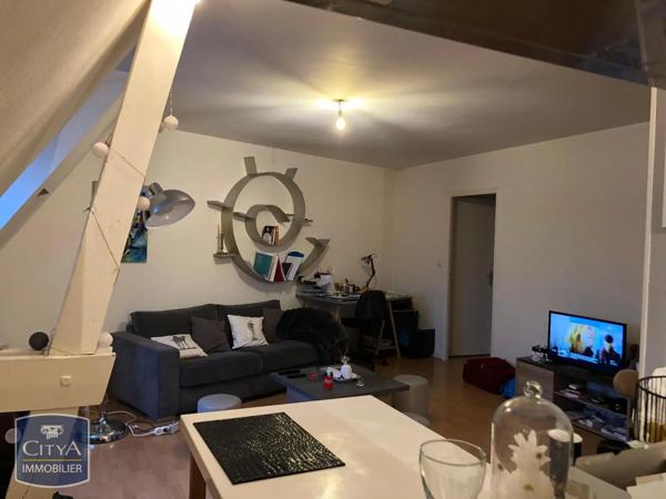 Appartement à louer 3 pièces 56.67m² Angers (49100)
