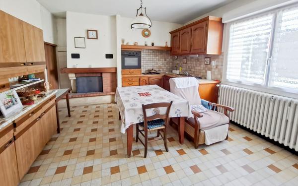 Maison à vendre    4 pièces •  Bessens