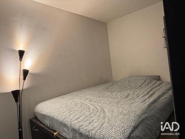 Location appartement 1 pièce 33 m² Paris 15