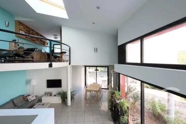 Maison à vendre  9 pièces - 200 m 2   CHALONS EN CHAMPAGNE  - 51