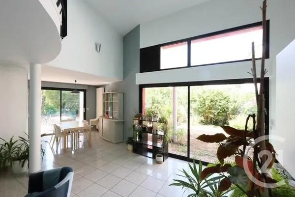 Maison à vendre  9 pièces - 200 m 2   CHALONS EN CHAMPAGNE  - 51