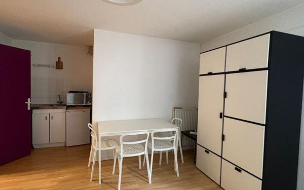 Appartement à louer    1 pièce •  Brest