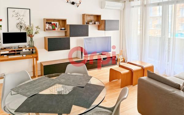 Appartement à vendre    2 pièces • 40,72 m2 Paris 11