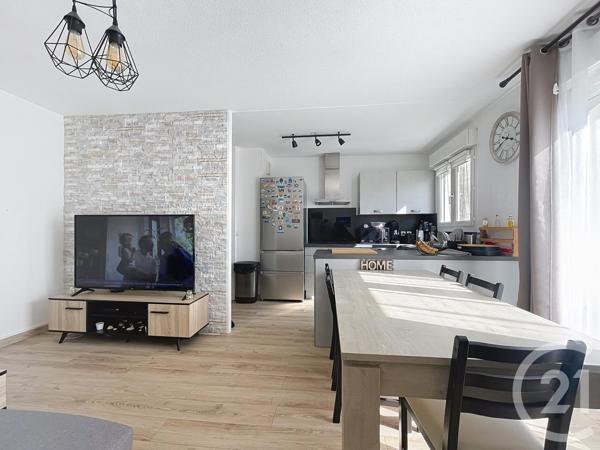 Appartement F3 à vendre  3 pièces - 64,96 m2 MOISSY CRAMAYEL - 77