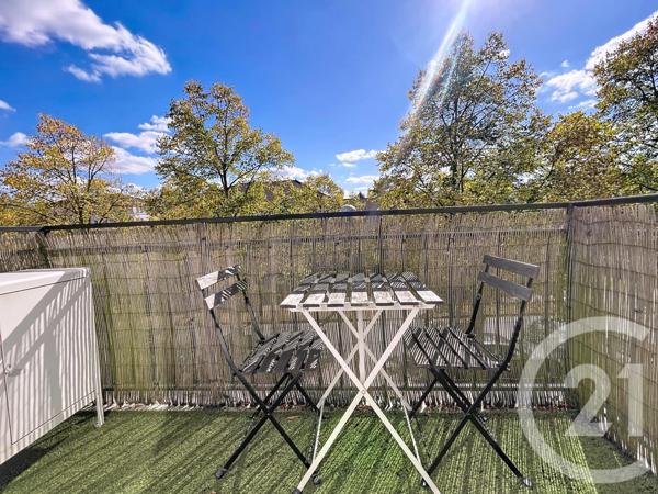 Appartement F3 à vendre  3 pièces - 64,96 m2 MOISSY CRAMAYEL - 77