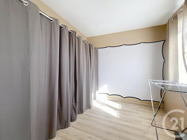 Appartement F3 à vendre  3 pièces - 64,96 m2 MOISSY CRAMAYEL - 77