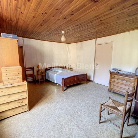 Mas avec dépendances, terrain 5 ha