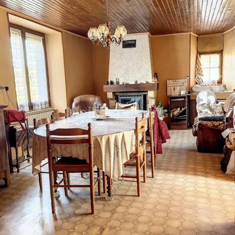 Mas avec dépendances, terrain 5 ha