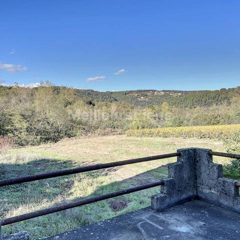 Mas avec dépendances, terrain 5 ha