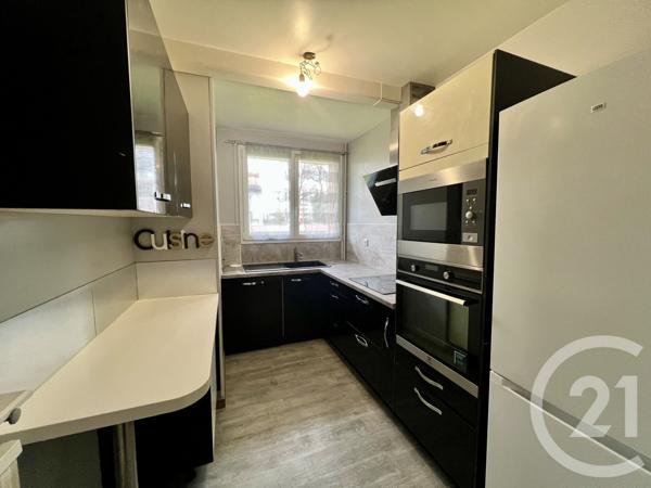 Appartement F5 à vendre  5 pièces - 94,81 m2 BEAUCHAMP - 95