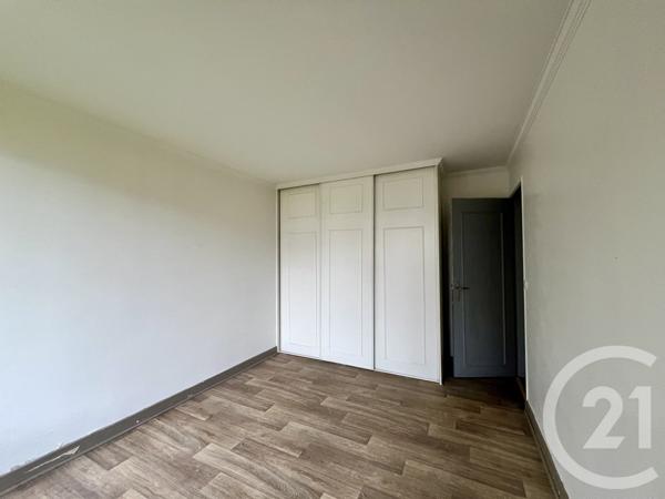Appartement F5 à vendre  5 pièces - 94,81 m2 BEAUCHAMP - 95