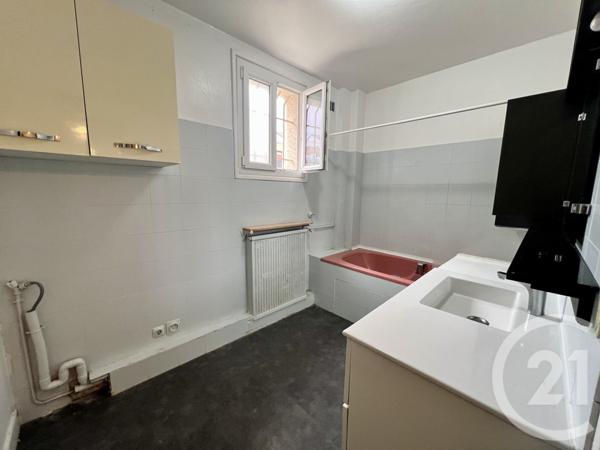 Appartement F5 à vendre  5 pièces - 94,81 m2 BEAUCHAMP - 95