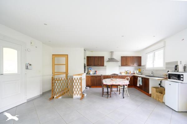 Maison à vendre |                                       Saint-Xandre |                                        5 pièces  |  96 m²