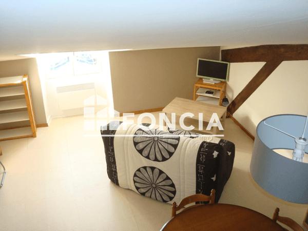 Location Studio meublé 21.31 m² - 7 RUE DE L'EVESCOT La Rochelle 17000