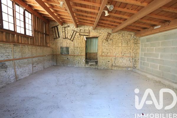 Maison à vendre 5 pièces 142 m² Arçais