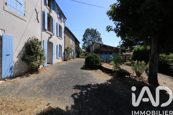 Maison à vendre 5 pièces 142 m² Arçais