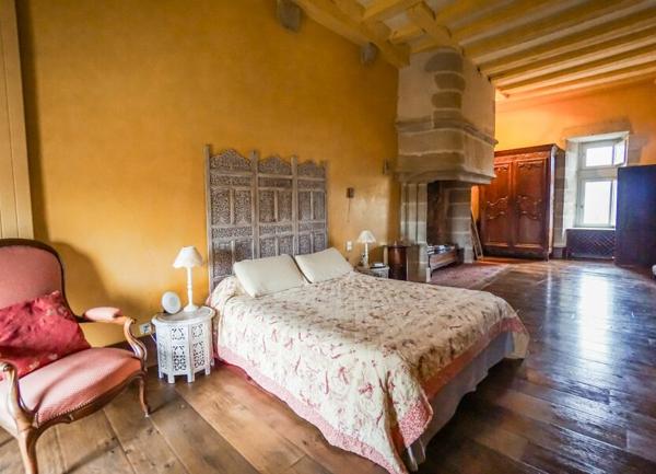 Maison à vendre    5 pièces •  Doyet