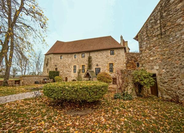 Maison à vendre    5 pièces •  Doyet