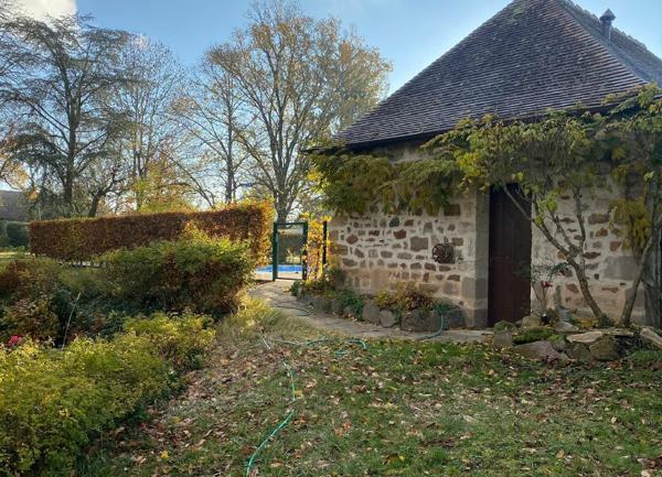 Maison à vendre    5 pièces •  Doyet