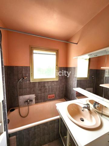 Appartement 3 pièces - 82 m²