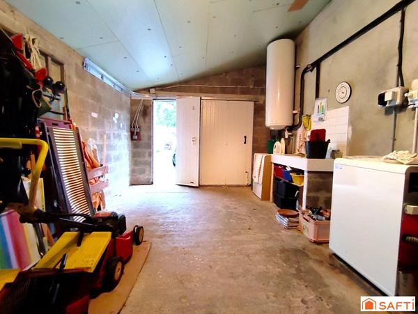 Charmante maison en pierre située au calme