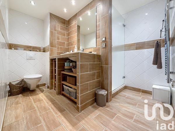 Maison à vendre 7 pièces 167 m² Balaruc-le-Vieux