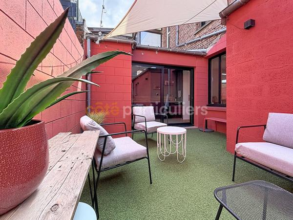 Vente
                Maison90 m² - 4 Pièces -
                    HAZEBROUCK (59190)