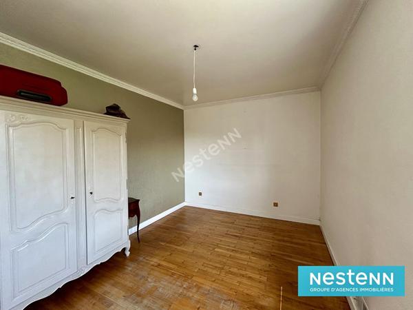 Maison de 5 pièces de 121.65 m² avec un terrain de 506m² situé à Meyzieu secteur La Jacquière.