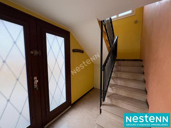 Maison de 5 pièces de 121.65 m² avec un terrain de 506m² situé à Meyzieu secteur La Jacquière.