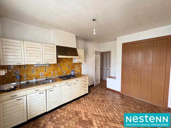 Maison de 5 pièces de 121.65 m² avec un terrain de 506m² situé à Meyzieu secteur La Jacquière.