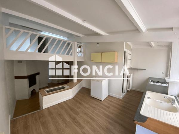 Location Maison 4 pièces 73.14 m² - 10 PLACE ALFRED RADIGOIS Saint Sebastien Sur Loire 44230