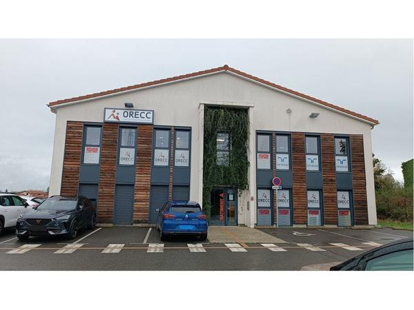 Local commercial - SAVIGNEUX