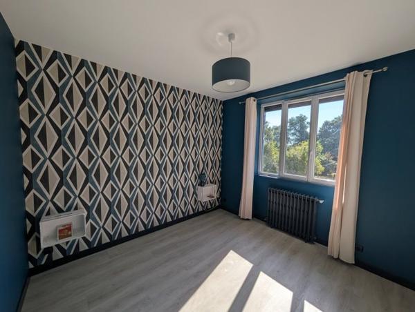 Maison à vendre 125 000 € Eyburie 3 p 71,7 m² DPE G