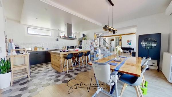 Esprit loft et volumes exceptionnels à vendre à Vauréal Village – 247 m², 9 pièces, 4 chambres